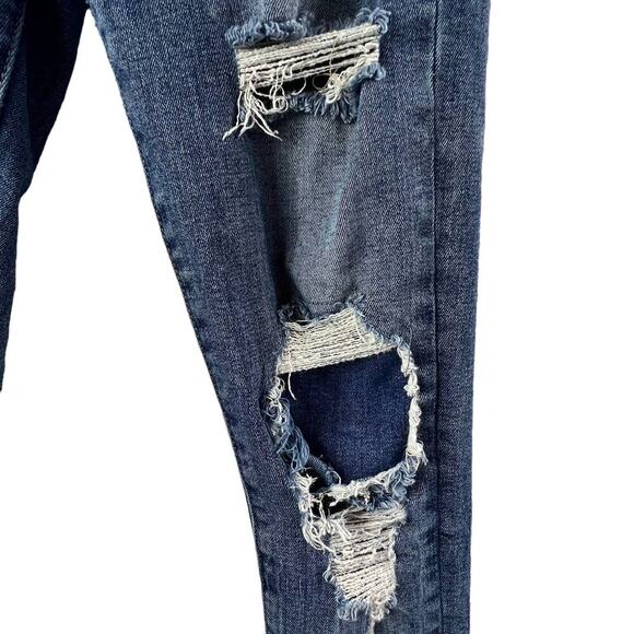 BDG Crop Twig High Rise Distressed Jeans Size 25W - Picture 3 of 9